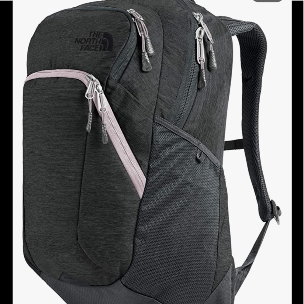The north face pivoter backpack